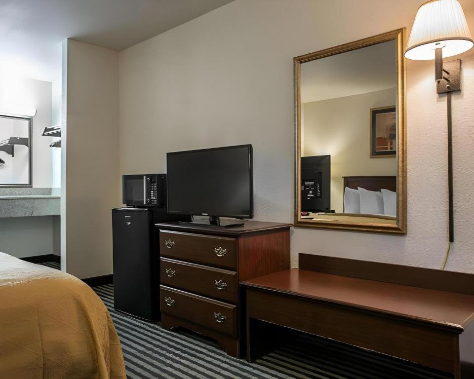 Quality Inn Columbia Airport West Columbia Exteriör bild