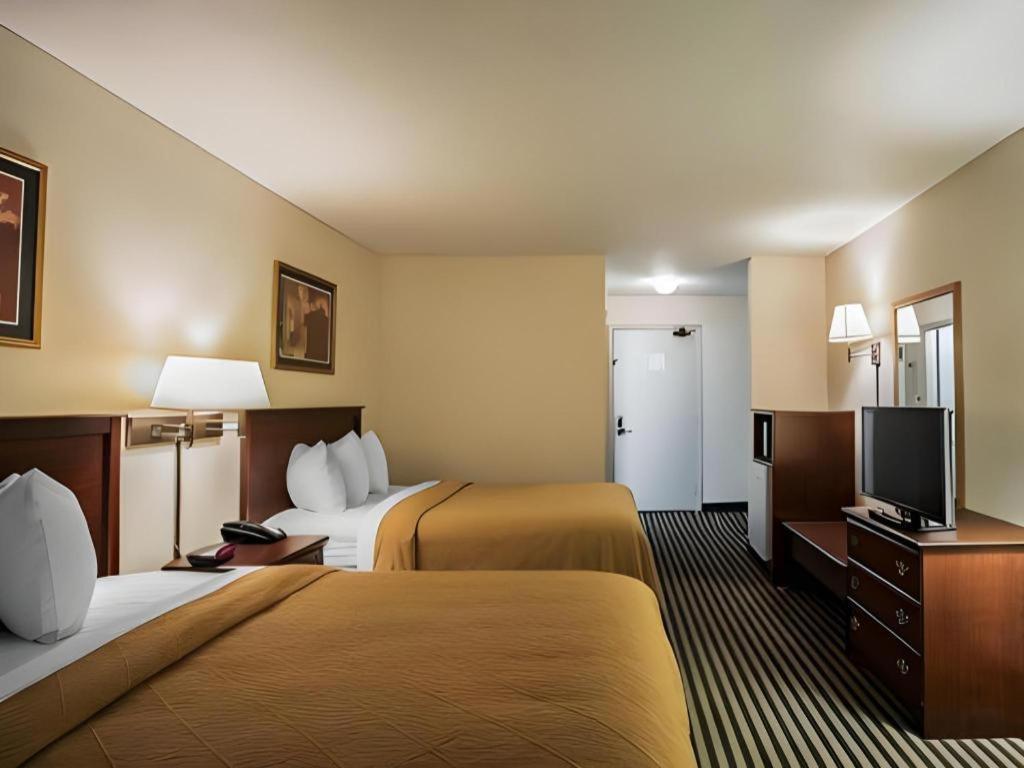 Quality Inn Columbia Airport West Columbia Exteriör bild